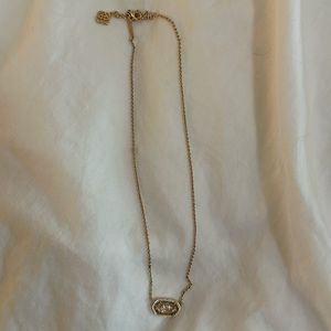 Gold Kendra Scott necklace